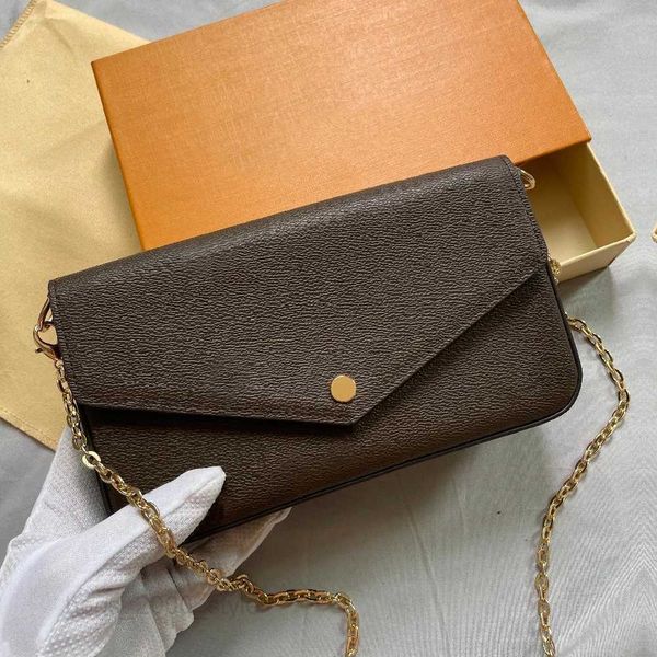 2022 european and american style luxury shoulder bag chain shoulder messenger bags 3 pieces classic wallet
2022 european and american style luxury shoulder bag chain shoulder messenger bags 3 pieces classic wallet