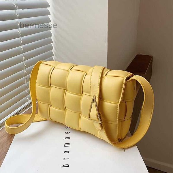 designer luxury women bag bottegas handbag fashion inclined shoulder womens bags versatile purses totes large capacity saddle venetas wallet
designer luxury women bag bottegas handbag fashion inclined shoulder womens bags versatile purses totes large capacity saddle venetas wallet