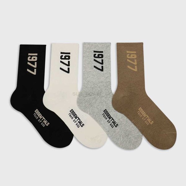 mens socks essential designer 1977 fashion brand sock street ins new luxury sports tube sockings fashion men women socking, Black
mens socks essential designer 1977 fashion brand sock street ins new luxury sports tube sockings fashion men women socking, Black