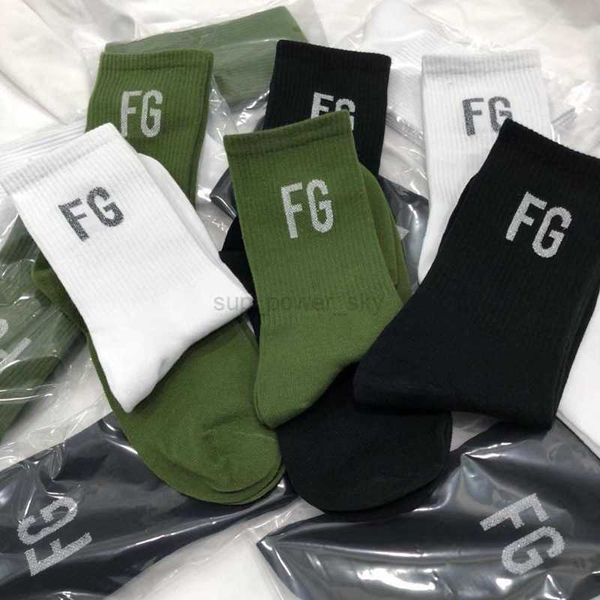 men's socks essential designer multi thread letter tide brand fg socks sports sock men women's fashion socking, Black
men's socks essential designer multi thread letter tide brand fg socks sports sock men women's fashion socking, Black