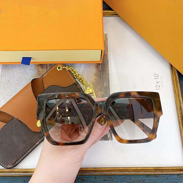 vintage square sunglasses for woman designer mens fashion large frame sunglass oversized glasses yeglass frame z1565w z1547e z1502w sunglas, White;black
vintage square sunglasses for woman designer mens fashion large frame sunglass oversized glasses yeglass frame z1565w z1547e z1502w sunglas, White;black
