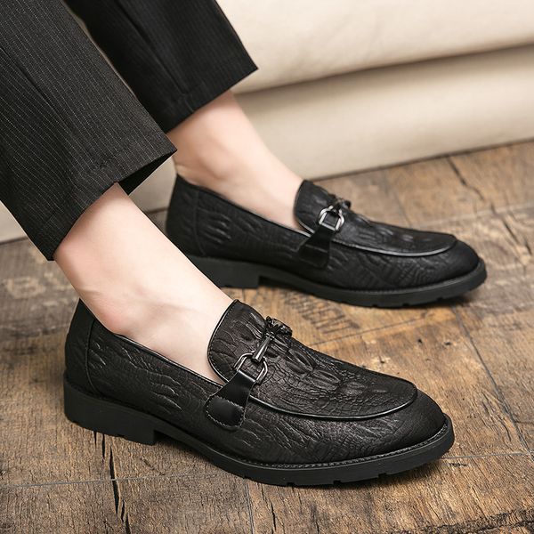 carved crocodile brogue leather oxford shoes tassel pointed toe one stirrup men's fashion formal casual shoes business shoes multiple s, Black
carved crocodile brogue leather oxford shoes tassel pointed toe one stirrup men's fashion formal casual shoes business shoes multiple s, Black