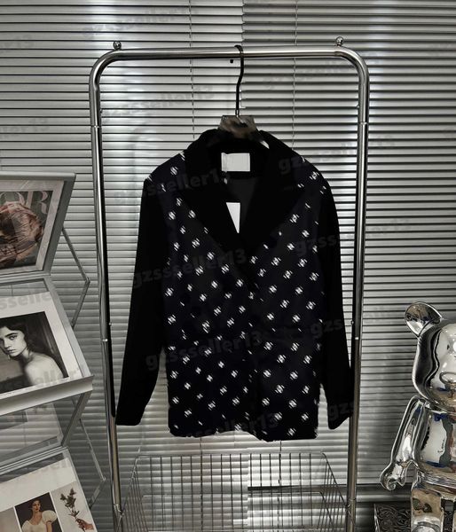 womens jacket positioning print letter patchwork blazer luxury designer women clothing plaid lapel long sleeve knitted cardigan jacket 0912, Black;brown
womens jacket positioning print letter patchwork blazer luxury designer women clothing plaid lapel long sleeve knitted cardigan jacket 0912, Black;brown