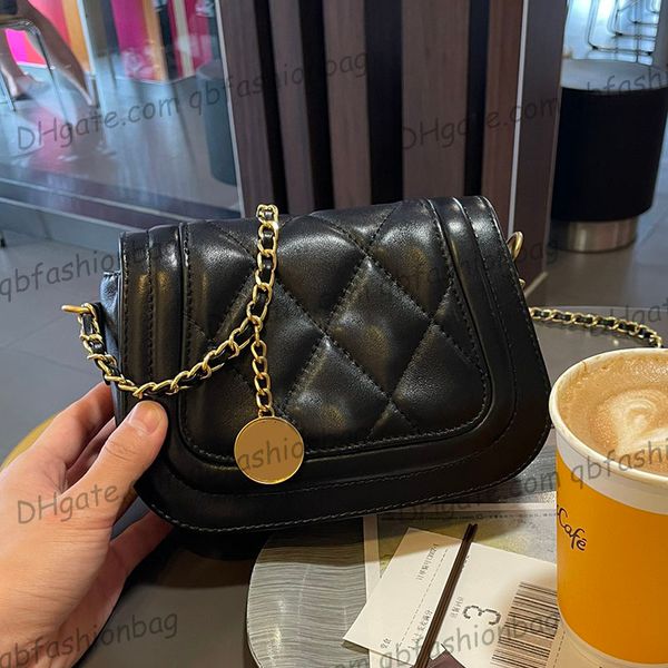 designer channel bags for women black cc handbag leather chain slant shoulder clutch flap totes bag double letters solid hasp waist square s
designer channel bags for women black cc handbag leather chain slant shoulder clutch flap totes bag double letters solid hasp waist square s