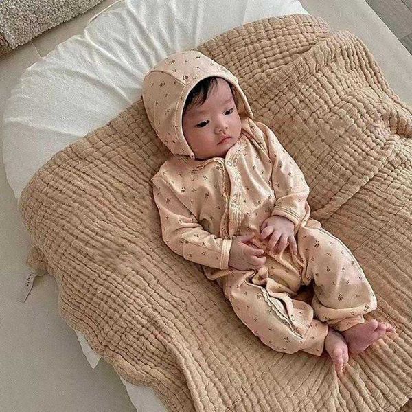 rompers newborn baby retro floarl singlebreasted long sleeves romper girl cute soft cotton jumpsuit boy outfits one piece cap j220922, Blue
rompers newborn baby retro floarl singlebreasted long sleeves romper girl cute soft cotton jumpsuit boy outfits one piece cap j220922, Blue