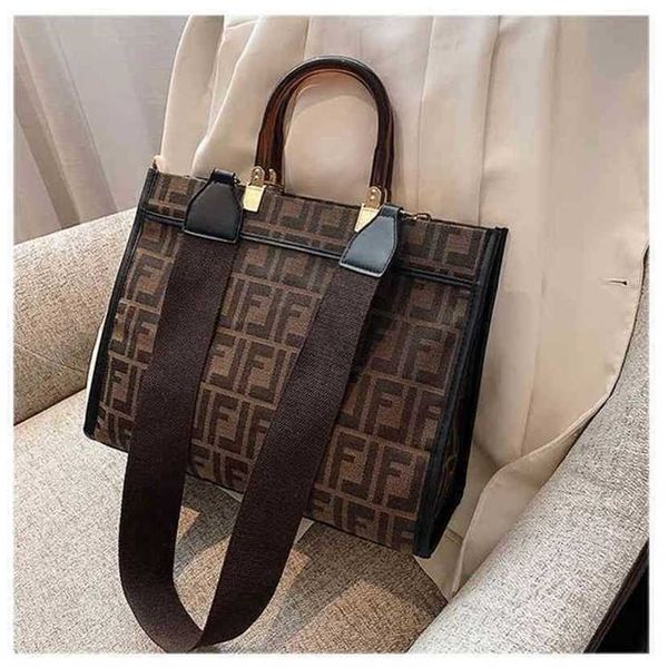 60% off 2023 designer bag trendy handbags multifunctional high-capacity embroidered shopping star trend crossbody
60% off 2023 designer bag trendy handbags multifunctional high-capacity embroidered shopping star trend crossbody