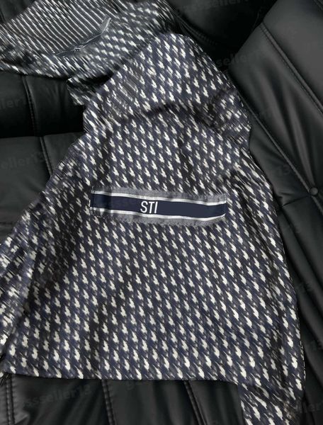 womens jacket custom jacquard letters logo punching jackets luxury designer women clothing autumn fashion flared sleeve hooded jacket 0912, Black;brown
womens jacket custom jacquard letters logo punching jackets luxury designer women clothing autumn fashion flared sleeve hooded jacket 0912, Black;brown