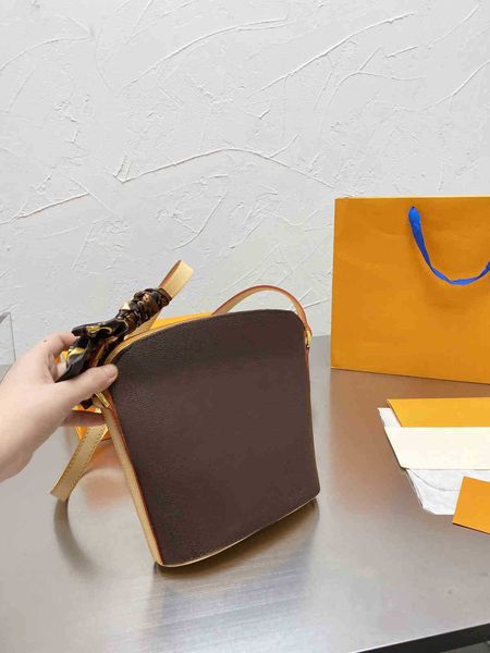 louisity designer luxury bag louiss handbags the totes bags for womens crossbody handbag loulou lvs shoulder pursest louiseity 1 viutonity 7
louisity designer luxury bag louiss handbags the totes bags for womens crossbody handbag loulou lvs shoulder pursest louiseity 1 viutonity 7