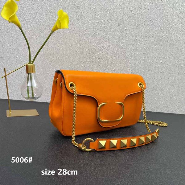 shoulder bags designer shoulder chain meenger bag flap crobody 8 colors women handbags coin purse leather silver hardware triangle sequins p
shoulder bags designer shoulder chain meenger bag flap crobody 8 colors women handbags coin purse leather silver hardware triangle sequins p