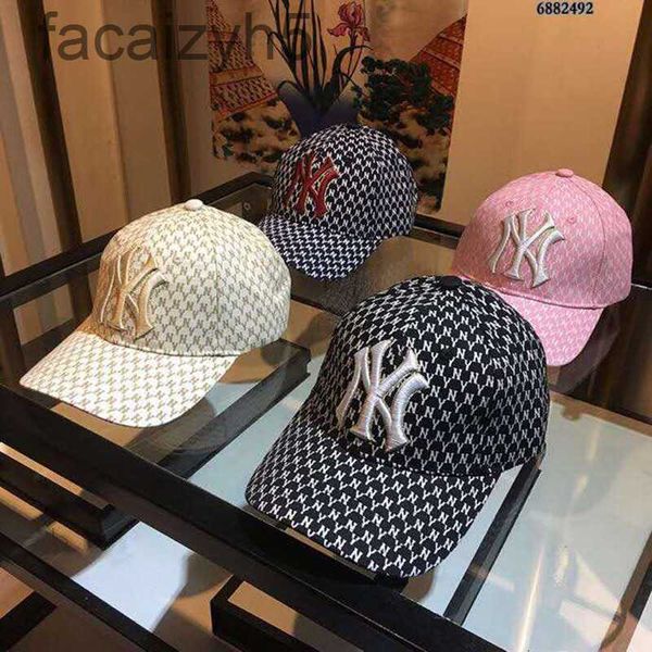 ball caps designer korean classic aop baseball cap outdoor sports duck tongue men's and women's summer sun protection fashion embr, Blue;gray
ball caps designer korean classic aop baseball cap outdoor sports duck tongue men's and women's summer sun protection fashion embr, Blue;gray