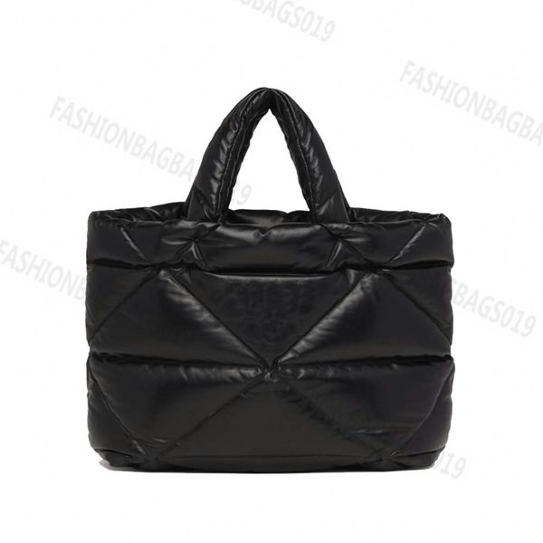 fw22 women cotton bag nylon padded tote designer handbag winter diamond geometric pattern with triangle on front lady shopping hobo large ca
fw22 women cotton bag nylon padded tote designer handbag winter diamond geometric pattern with triangle on front lady shopping hobo large ca
