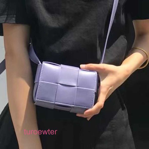 bottegas designer bags venetas women cassette handbags genuine leather with the 2022 new women's bag fashion commuting single shoulder
bottegas designer bags venetas women cassette handbags genuine leather with the 2022 new women's bag fashion commuting single shoulder