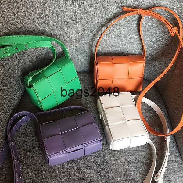 evening bags bottegs v designer woven pillow handbag mini 2022 new single shoulder messenger bag cassette minority design real leather handb
evening bags bottegs v designer woven pillow handbag mini 2022 new single shoulder messenger bag cassette minority design real leather handb