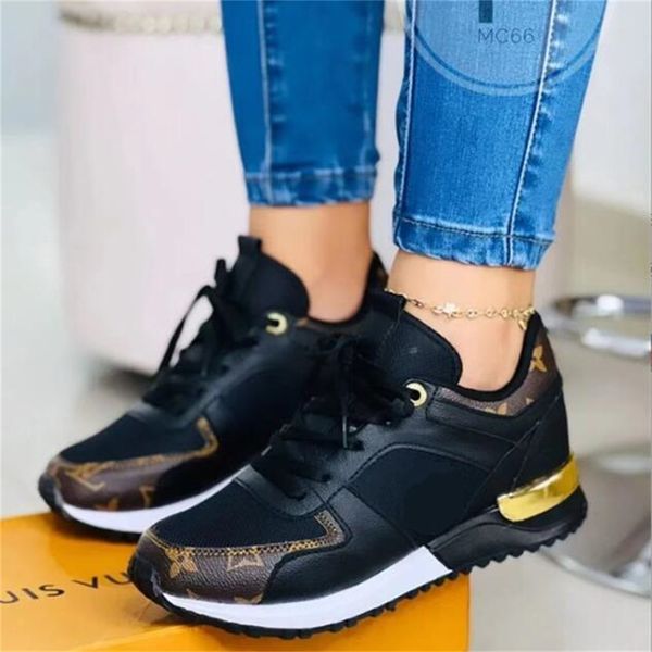 2022 luxury brand men women casual walking shoes breathable platform shoes slip on flats loafers shoes fashion sneakers women trainers
2022 luxury brand men women casual walking shoes breathable platform shoes slip on flats loafers shoes fashion sneakers women trainers