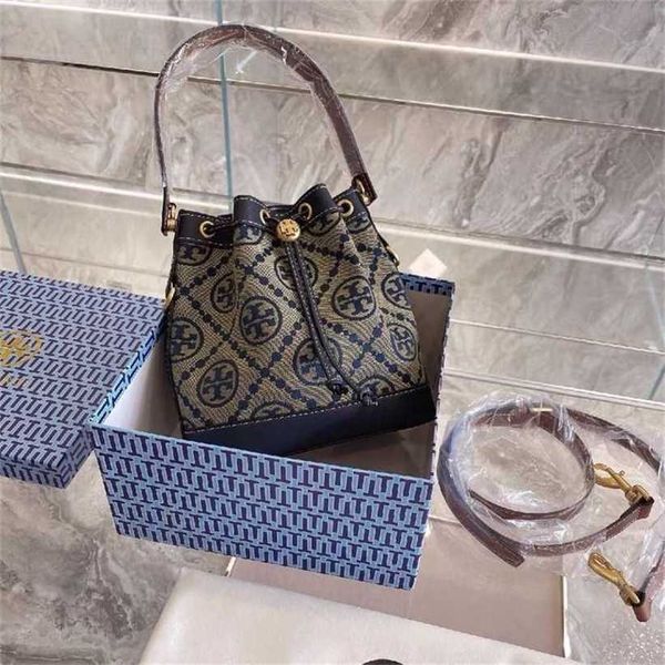 60% off 2023 designer bag women's bags can be customized and mixed batches miller old drawstring blue flower portable bucket
60% off 2023 designer bag women's bags can be customized and mixed batches miller old drawstring blue flower portable bucket