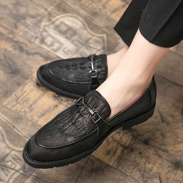 carved crocodile brogue leather oxford shoes tassel pointed toe one stirrup men's fashion formal casual shoes business shoes multi size, Black
carved crocodile brogue leather oxford shoes tassel pointed toe one stirrup men's fashion formal casual shoes business shoes multi size, Black