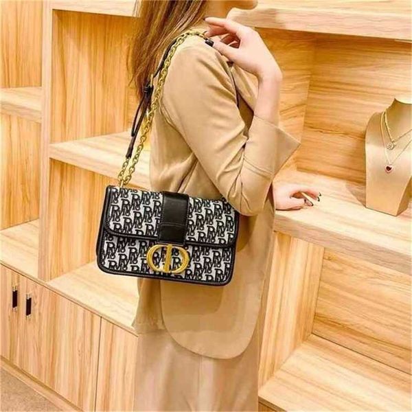 60% off 2023 designer bag trend bags trendy mengtian laohua saddle 30 canvas postman single slant cross axillary leather women's 
60% off 2023 designer bag trend bags trendy mengtian laohua saddle 30 canvas postman single slant cross axillary leather women's