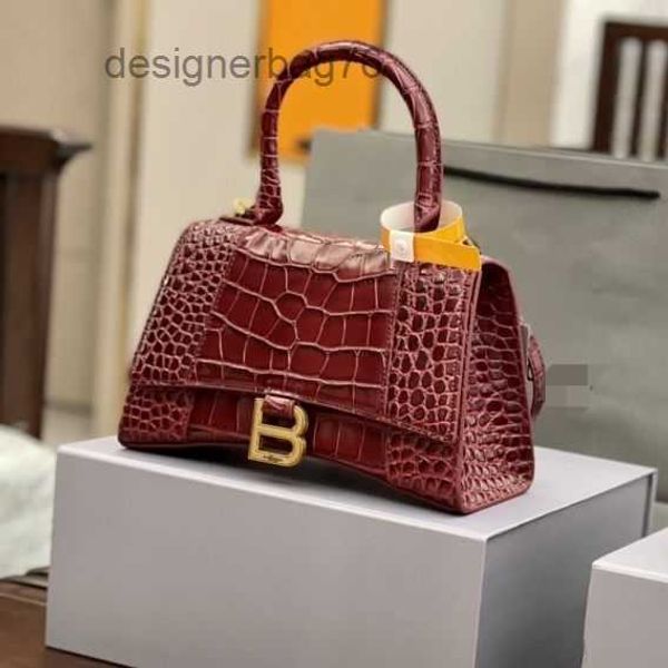 handbag bbalencaigss messenger crocodile hourglass pattern high-grade minority women's bag single shoulder 2022 bag designer c5km
handbag bbalencaigss messenger crocodile hourglass pattern high-grade minority women's bag single shoulder 2022 bag designer c5km