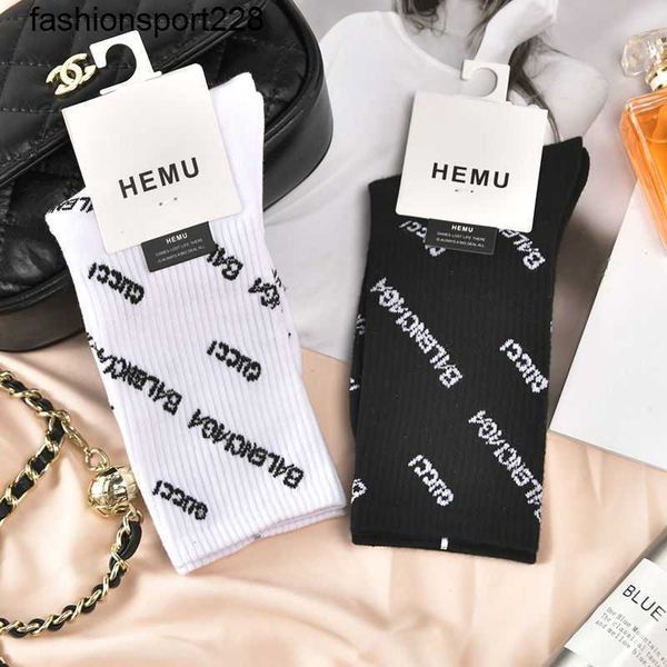 designer socks luxury balencaigass aristocratic autumn winter new versatile fashion trend mid tube stockings cotton letters socks, White;pink
designer socks luxury balencaigass aristocratic autumn winter new versatile fashion trend mid tube stockings cotton letters socks, White;pink