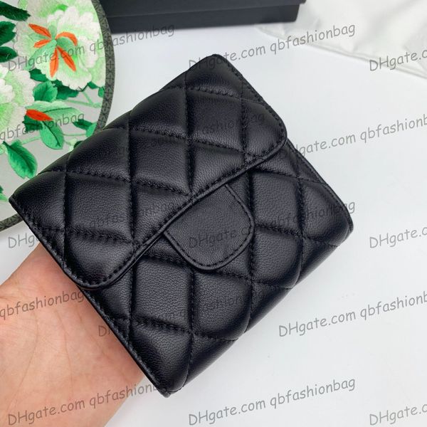 womens luxury designer lambskin bifold quilted wallet purse classic card holder clutch pouch with box 11.5x10.5cm, Red;black
womens luxury designer lambskin bifold quilted wallet purse classic card holder clutch pouch with box 11.5x10.5cm, Red;black