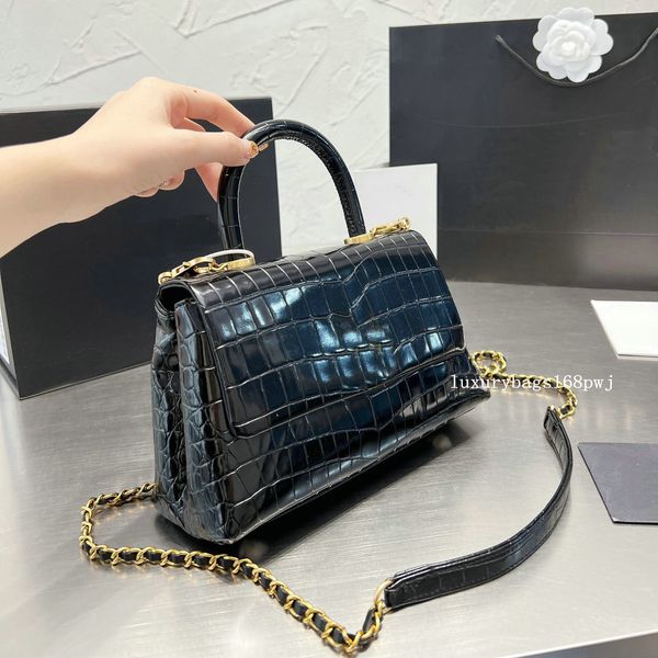 luxurys bags crossbody designer messenger embossed puffy leather chain bag handbag fashion-forward shoulder bags cross-body with the strap p
luxurys bags crossbody designer messenger embossed puffy leather chain bag handbag fashion-forward shoulder bags cross-body with the strap p