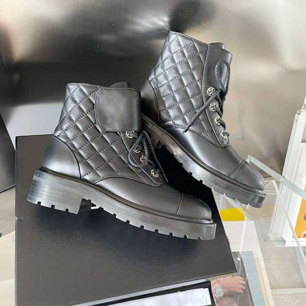 fashion boots autumn and winter short lace up nude thick sole heel leather color matching boots 's work motor vehicle women's shoe, Black
fashion boots autumn and winter short lace up nude thick sole heel leather color matching boots 's work motor vehicle women's shoe, Black