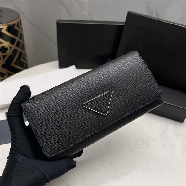 delicate triangle icon wallets men women flip long purses credit card holder leather wallet bags with box, Red;black
delicate triangle icon wallets men women flip long purses credit card holder leather wallet bags with box, Red;black