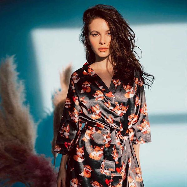 women's sleepwear suphis pajamas pattern women robes with sashes print three quarter sleeve robe satin v-neck elegant night sleepwear t, Black;red
women's sleepwear suphis pajamas pattern women robes with sashes print three quarter sleeve robe satin v-neck elegant night sleepwear t, Black;red