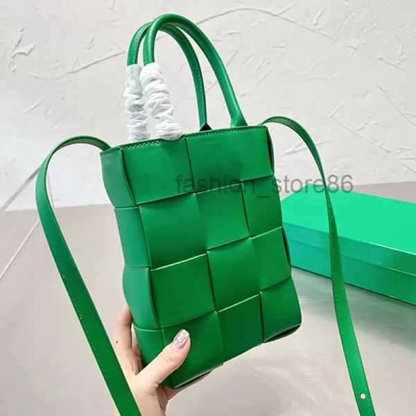 mini tote bag luxury designer crossbody shoulder bags handbag women's fashion embossed letter leather handbags handbag wholesale botteg
mini tote bag luxury designer crossbody shoulder bags handbag women's fashion embossed letter leather handbags handbag wholesale botteg