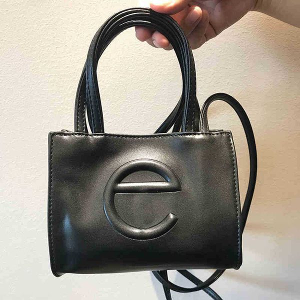 evening bags totes handbag tf tote bag minority simple women shopping shoulder bag luxury designer vintage soft messenger bags two size 2209
evening bags totes handbag tf tote bag minority simple women shopping shoulder bag luxury designer vintage soft messenger bags two size 2209