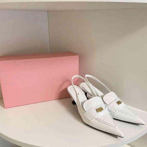 new 23ss designer dress shoes miu coin pointed women fashion brand style shallow heels french single womens shoes, Black
new 23ss designer dress shoes miu coin pointed women fashion brand style shallow heels french single womens shoes, Black