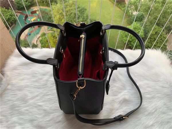 2022 new one shoulder luxury designer bag brand fashion fashion handbag women's wallet
2022 new one shoulder luxury designer bag brand fashion fashion handbag women's wallet