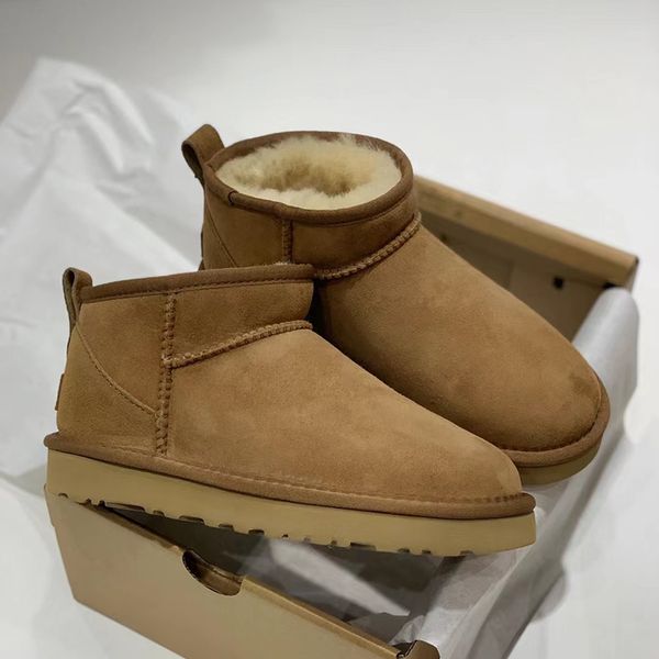 ultra mini snow boots man fluffy designer boot winter wool fur real leather flat mules winter warm ankle botas de mujer eu44, Black
ultra mini snow boots man fluffy designer boot winter wool fur real leather flat mules winter warm ankle botas de mujer eu44, Black