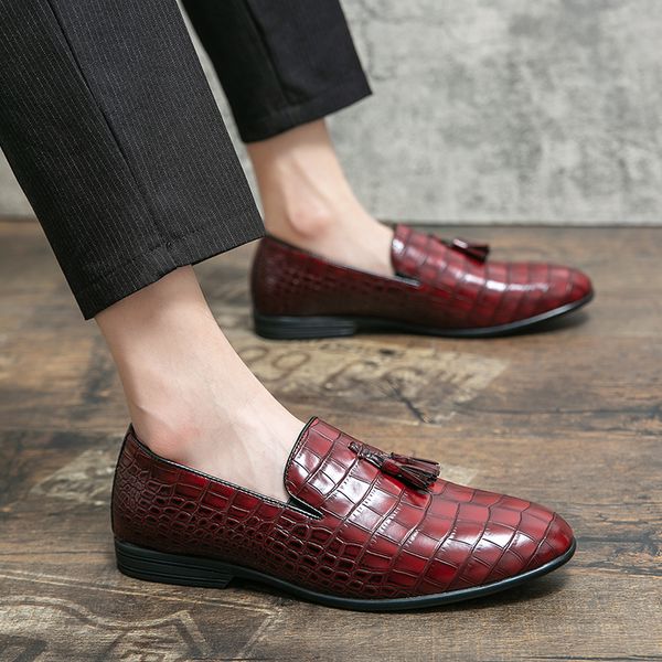 luxury fish scale brogue leather oxford shoes pointed toe tassel one stirrup men's fashion formal casual shoes multiple sizes, Black
luxury fish scale brogue leather oxford shoes pointed toe tassel one stirrup men's fashion formal casual shoes multiple sizes, Black