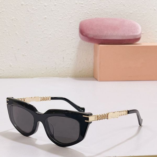 2022men and women sunglasses 12ws fashion style uv retro plate full-frame glasses random box, White;black
2022men and women sunglasses 12ws fashion style uv retro plate full-frame glasses random box, White;black