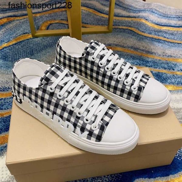 designer sneakers berry board shoes plaid letter breathable summer fashion canvas shoes black lace up low men shoe
designer sneakers berry board shoes plaid letter breathable summer fashion canvas shoes black lace up low men shoe