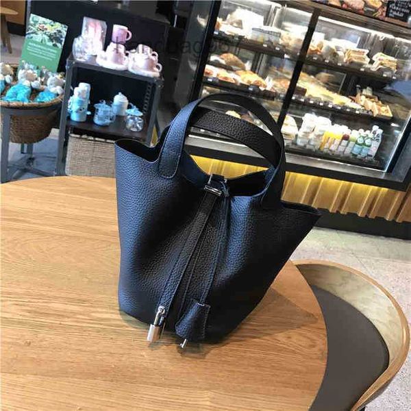 designer handbags bag bags women handbags hermee leather head 2022 women's bucket han dm4r
designer handbags bag bags women handbags hermee leather head 2022 women's bucket han dm4r