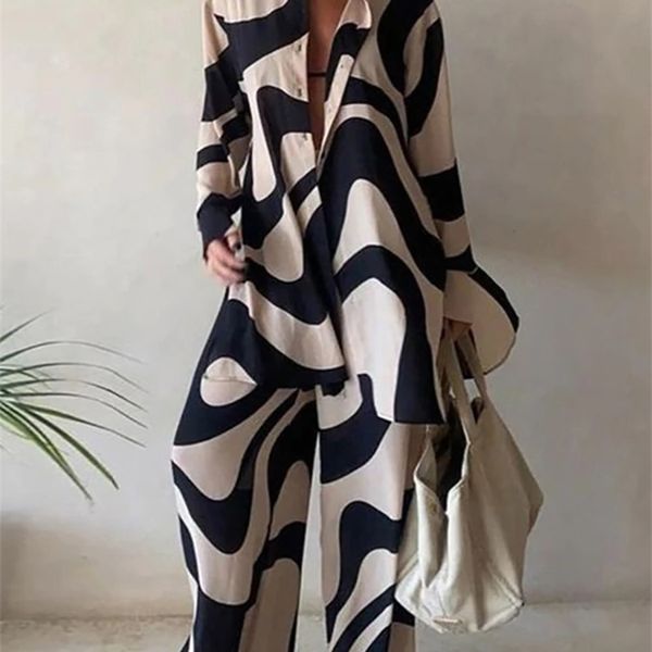 women's two piece pants women streetwear sportswear loose 2pcs suit spring autumn printing long cardigan wide leg pants ladies outfit d, White
women's two piece pants women streetwear sportswear loose 2pcs suit spring autumn printing long cardigan wide leg pants ladies outfit d, White