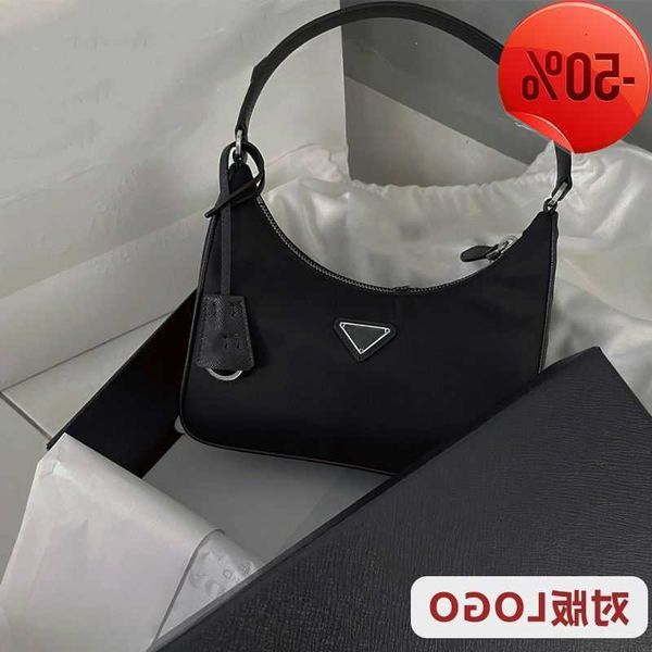 designer bag p family armpit triangle nylon cloth one shoulder hobo fashion versatile portable french stick female factory direct sale
designer bag p family armpit triangle nylon cloth one shoulder hobo fashion versatile portable french stick female factory direct sale