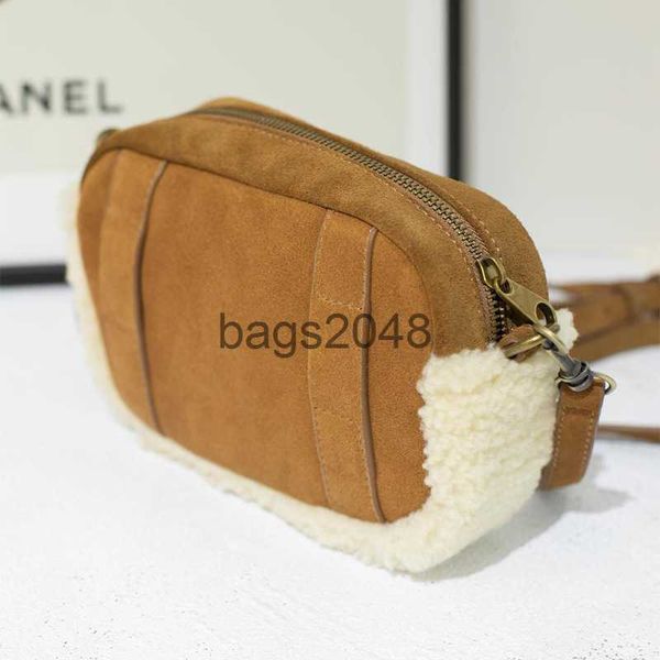 evening bags ugg designer bag womens cross body handbag smooth cow leather wool leather integrated new shoulder handbags
evening bags ugg designer bag womens cross body handbag smooth cow leather wool leather integrated new shoulder handbags