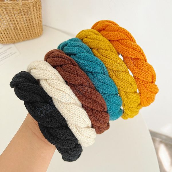 women girls autumn winter knitting twisted hairband headband hair jewelry hair accessories, Slivery;white
women girls autumn winter knitting twisted hairband headband hair jewelry hair accessories, Slivery;white