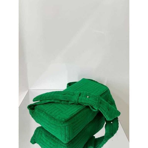 towel green pillow bag embossed wool small square bag autumn and winter 2022 high-end one shoulder messenger bag women's fashion
towel green pillow bag embossed wool small square bag autumn and winter 2022 high-end one shoulder messenger bag women's fashion