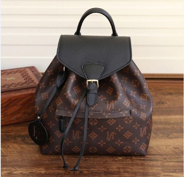 luxurys shoulder bags backpack montsouris vintage embossing leather backpacks women designer louiseitys lvs viutonitys
luxurys shoulder bags backpack montsouris vintage embossing leather backpacks women designer louiseitys lvs viutonitys