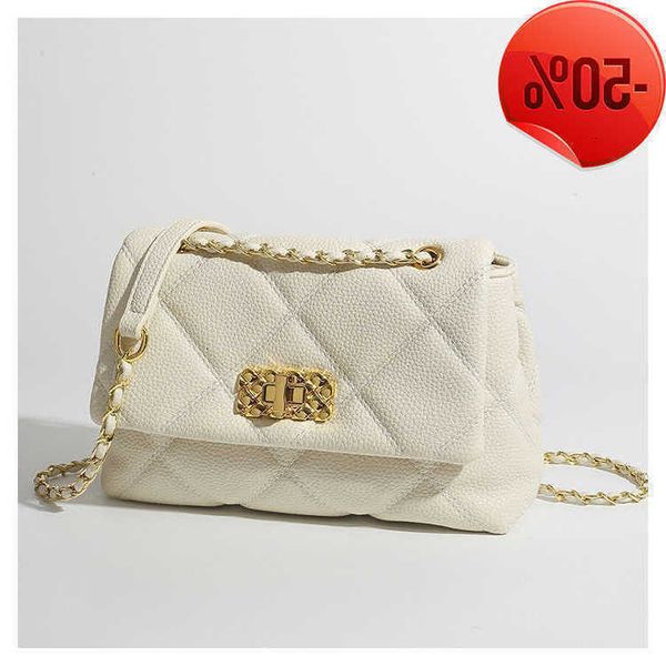 designer bag 2022 new fashion versatile small fragrance single shoulder crossbody lingge chain square women's factory direct sale
designer bag 2022 new fashion versatile small fragrance single shoulder crossbody lingge chain square women's factory direct sale