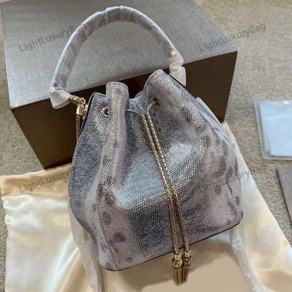 Bucket Bag Designer Leather Wallet Quality Crossbody for Women Classic Famous Brand High Capacity Purses 220313, Green
Bucket Bag Designer Leather Wallet Quality Crossbody for Women Classic Famous Brand High Capacity Purses 220313, Green