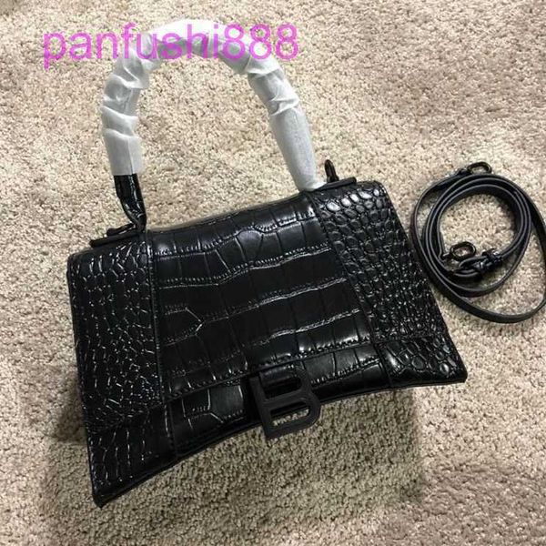 hourglass bag designer balencigas shoulder bags for women's online shop small bag women's 2022 spring and summ
hourglass bag designer balencigas shoulder bags for women's online shop small bag women's 2022 spring and summ
