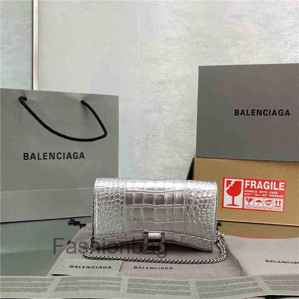 balencaigass bags bag 2022 purses hourglass designers balencaig designer handbag paris chain tofu cowhide crocodile pattern single shoulder
balencaigass bags bag 2022 purses hourglass designers balencaig designer handbag paris chain tofu cowhide crocodile pattern single shoulder