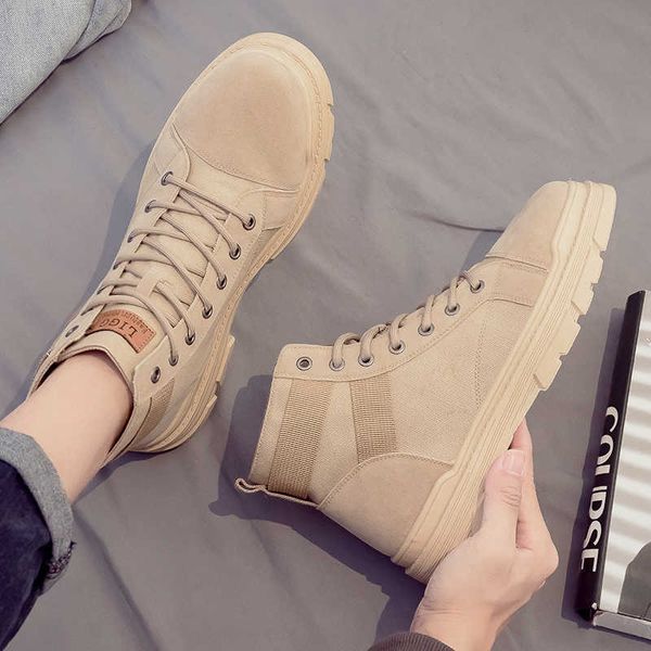 2022 spring and autumn new mid-cut all-match tooling boots casual men's non-slip flat men solid, Black
2022 spring and autumn new mid-cut all-match tooling boots casual men's non-slip flat men solid, Black