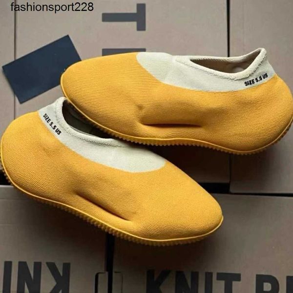 designer sneakers running shoes new popular high version soft sole banana shoes, Black
designer sneakers running shoes new popular high version soft sole banana shoes, Black