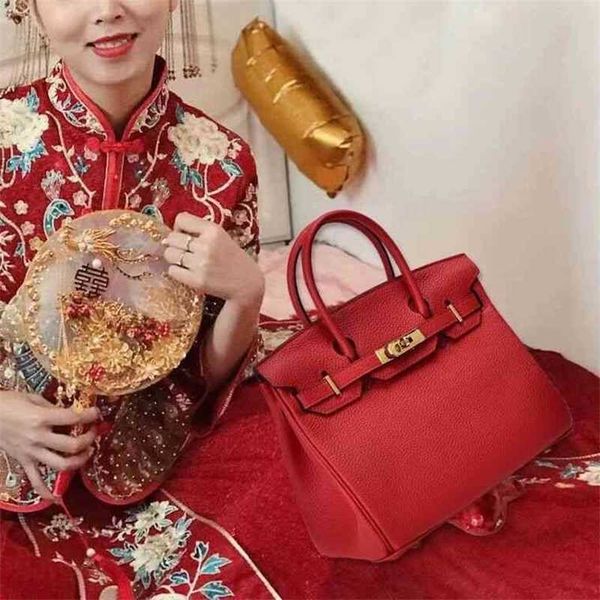 designer luxury birkins handbags women's wedding bag 2022 high-capacity platinum small red bridal portable messenger
designer luxury birkins handbags women's wedding bag 2022 high-capacity platinum small red bridal portable messenger